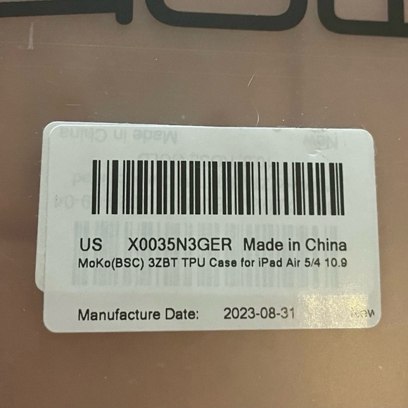 NIP MOKO Rose Gold IPad Air 5th/4th Generation Case - Picture 3 of 3